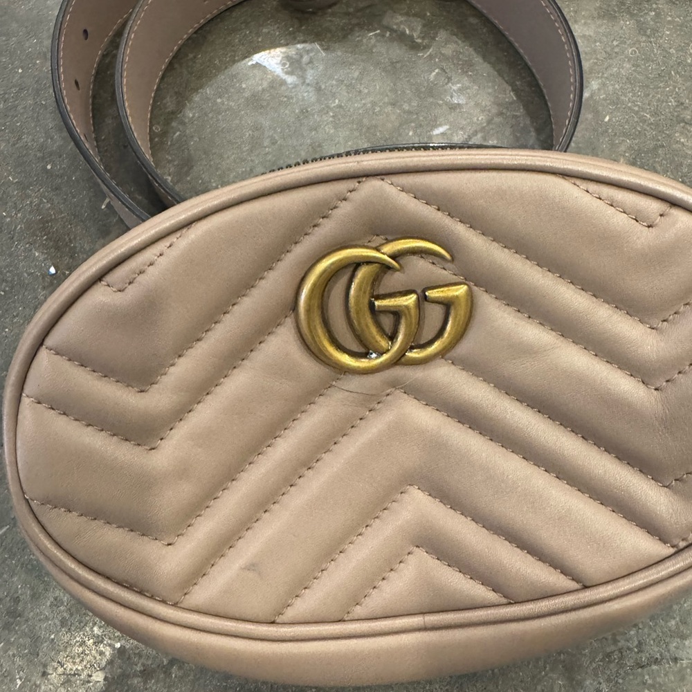 Gucci Beige Quilted Leather Belt Bag